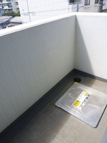 ＮＡＫＡＭＵＲＡ　ＢＬＤ．のバルコニー