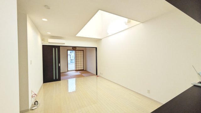 【居間・リビング】 | 上之郷テラス