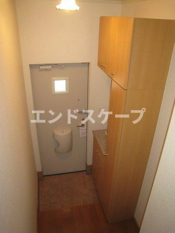 カシミールＢの玄関|高崎、前橋のお部屋探しはエンドスケープまで！お客様の理想お聞かせ下さい♪