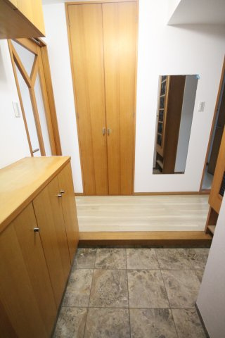 【玄関】