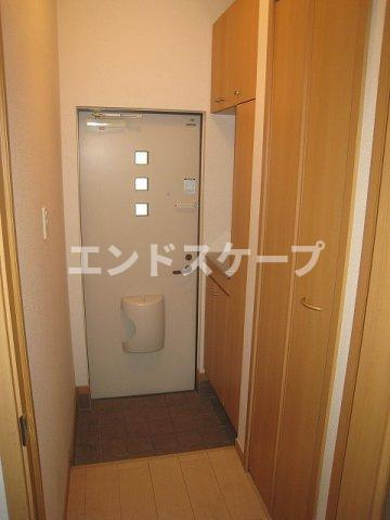 エテルノ　コルソの玄関|高崎、前橋のお部屋探しはエンドスケープまで！お客様の理想お聞かせ下さい♪