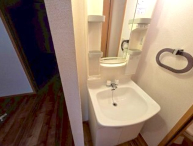 ブランドール千歳の洗面所