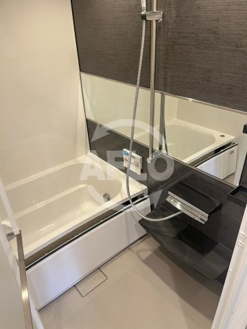 シーズンフラッツ南森町PREMIERの浴室