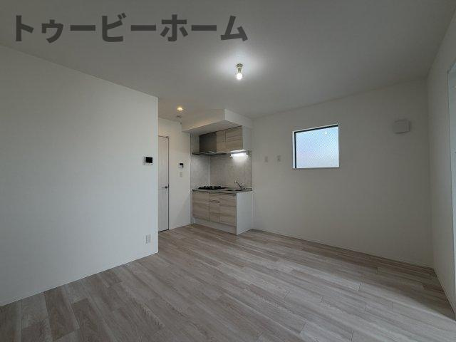 ジーメゾン狭山入間川レストの居間・リビング|ゆったり過ごせる居間です