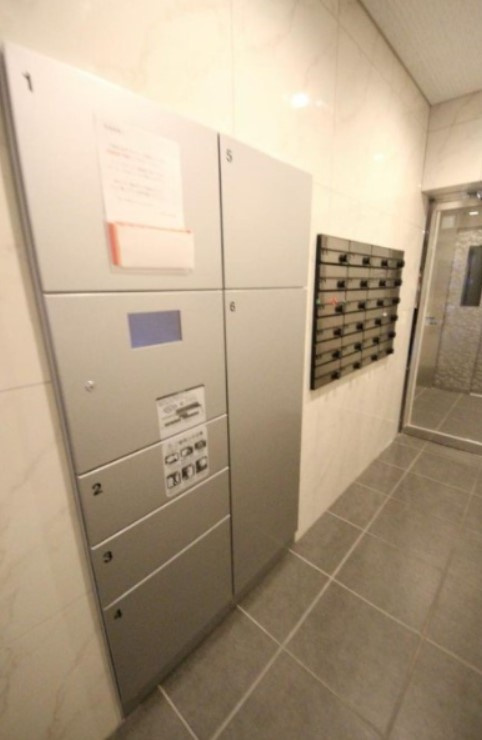 ぺアパレス新高円寺のその他共用部分