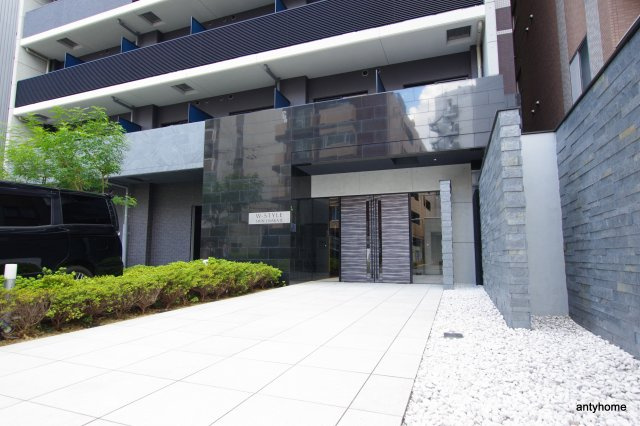 W-STYLE新大阪2　仲介手数料無料のエントランス
