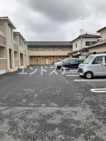 コータ・コートＣの駐車場|高崎、前橋のお部屋探しはエンドスケープまで！お客様の理想お聞かせ下さい♪
