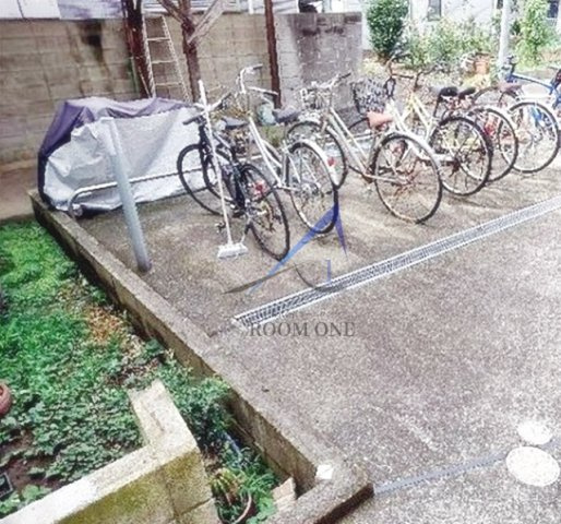 Happy Townのその他共用部分|駐輪場です。