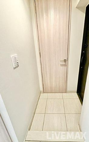 【玄関】シーズンフラッツ代々木