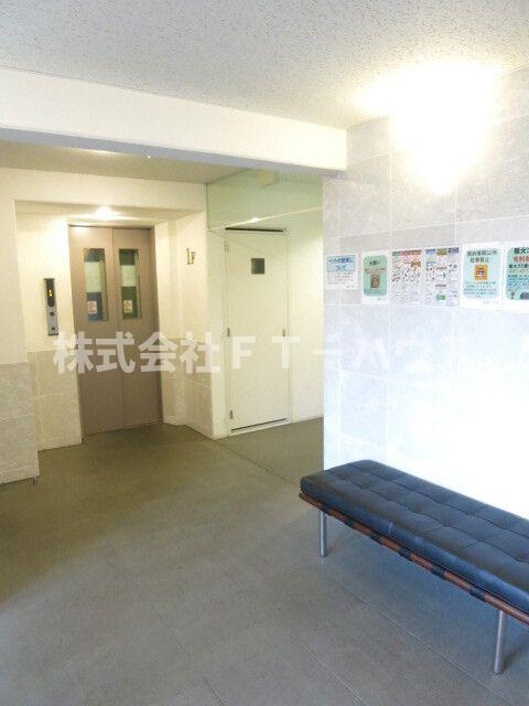 Ｓ－ＦＯＲＴ西船橋のエントランス