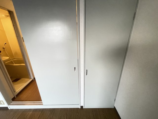 寝屋川市池田旭町の賃貸マンションの収納
