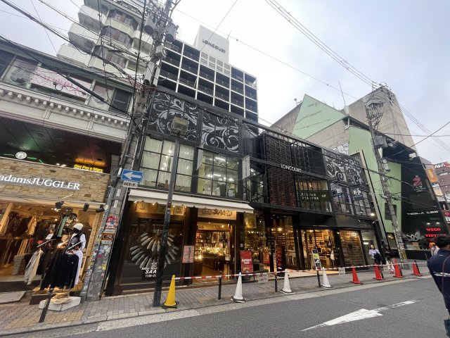心斎橋ロンコートの外観