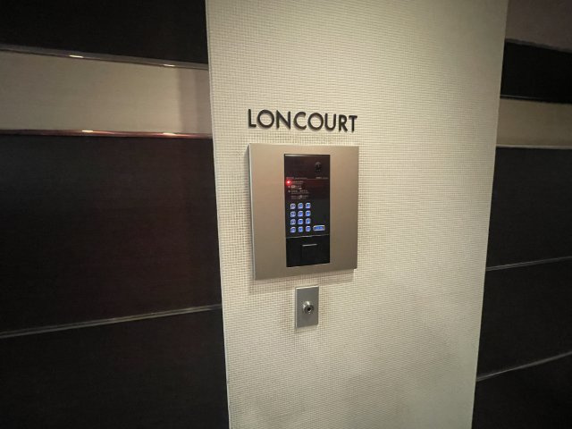 心斎橋ロンコートのエントランス