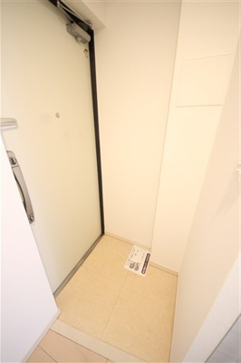 【玄関】 | アドバンス上町台プレジール