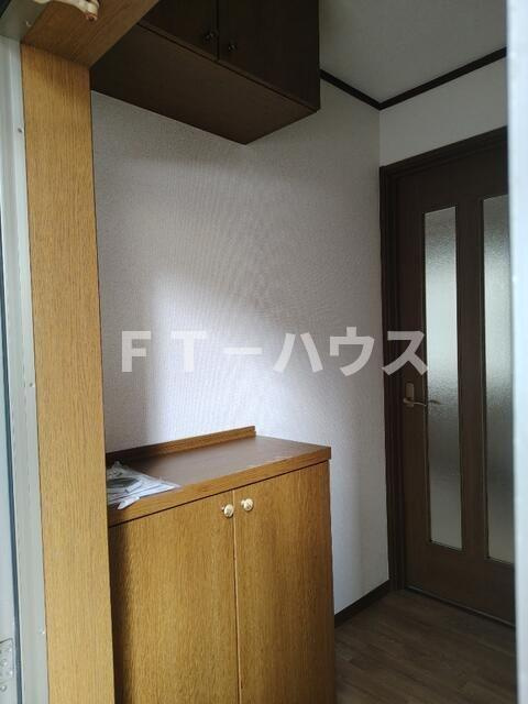 荒川レジデンスのエントランス