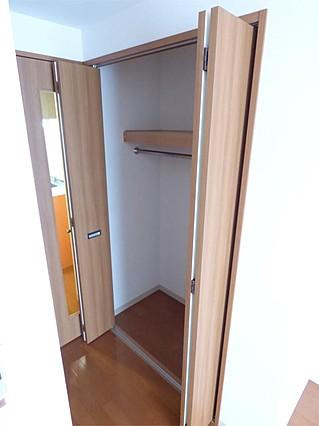 神戸市東灘区御影本町８丁目の賃貸マンションの収納