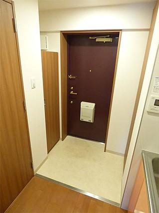 神戸市東灘区御影本町８丁目の賃貸マンションの玄関
