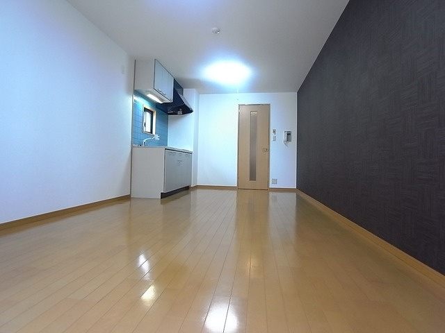 神戸市中央区元町通４丁目の賃貸マンションの居間・リビング