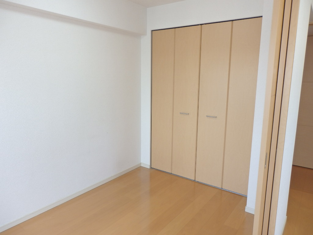 ロイヤル神戸三宮の居間・リビング