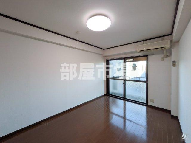 ロアール新大塚の寝室