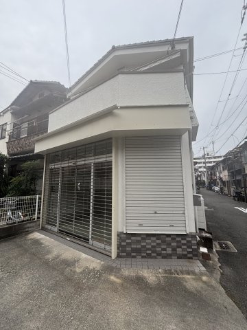 御厨東店舗・事務所の駐車場