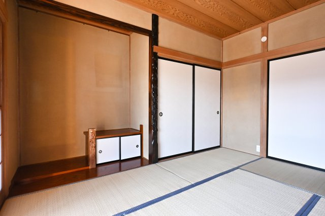 【和室】 | 太田市大原町1期　中古戸建住宅 | 床の間があり本格的な和室です♪