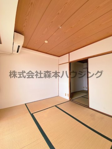 【和室】 | 　森岡ハイツ | 日本らしい落ち着いた雰囲気の和室です