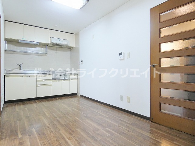 ラミューズのその他|※修繕前の写真の為、汚れと修繕テープがあります。