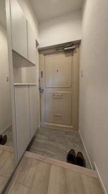 春日タウンホームの玄関