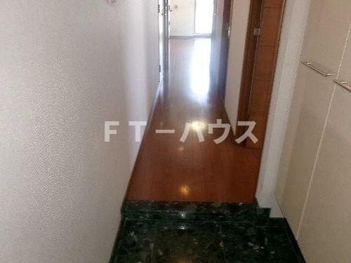 スカイタワーエグゼの玄関