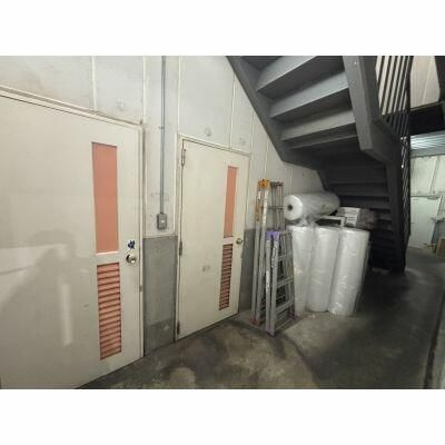 厚木市岡田５丁目倉庫の寝室