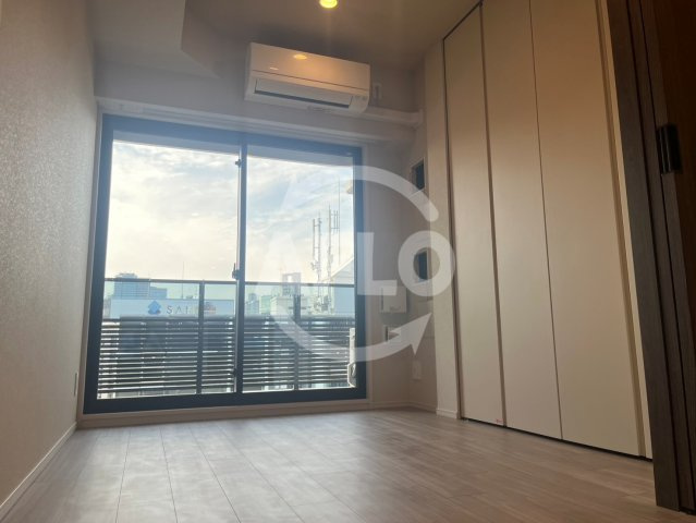 シーズンフラッツ南森町PREMIERの洋室