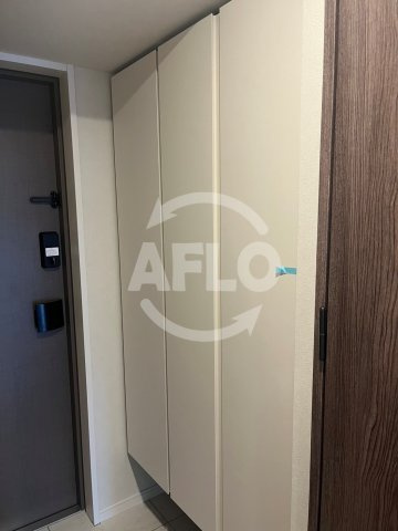 シーズンフラッツ南森町PREMIERの収納