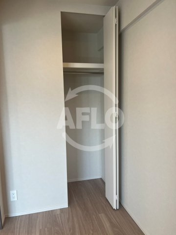 シーズンフラッツ南森町PREMIERの収納