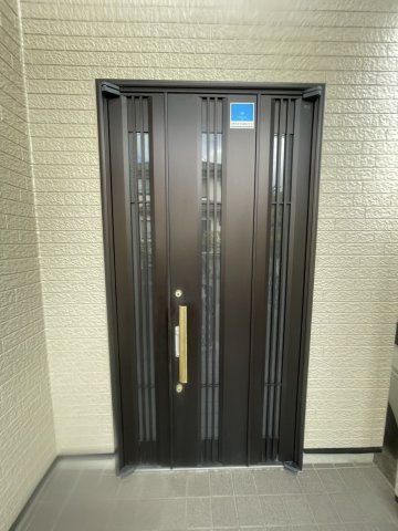星和台２丁目貸戸建ての玄関|毎日通る玄関はこちらです