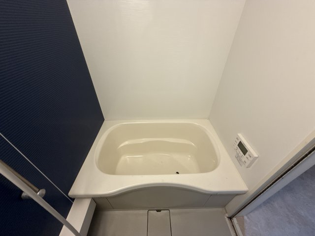クラヴィエ南町ノ坪Ｄの浴室
