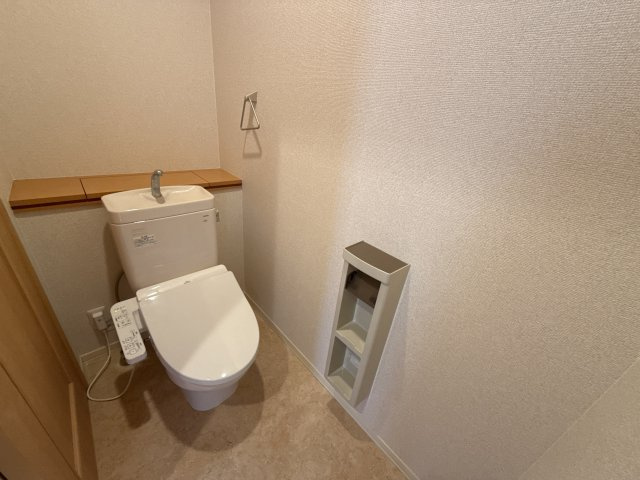 クラヴィエ南町ノ坪Ｄのトイレ