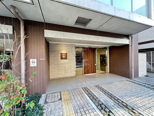 DORMOUSE 和のエントランス