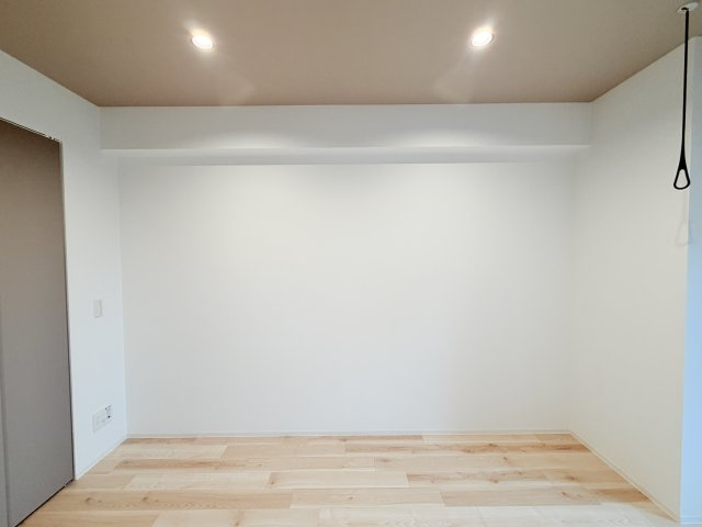 MAISHIN神戸三宮EASTの居間・リビング
