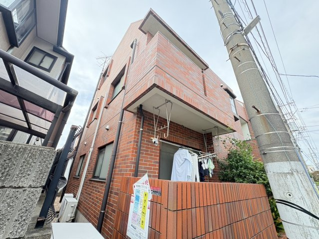 ウエルネス市川の外観