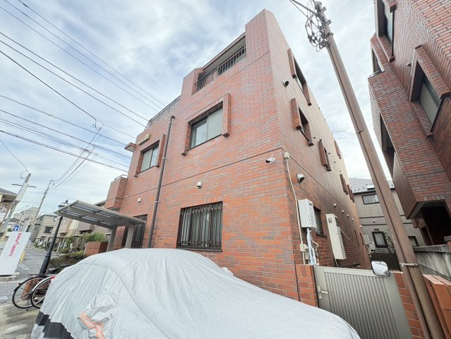 ウエルネス市川の外観