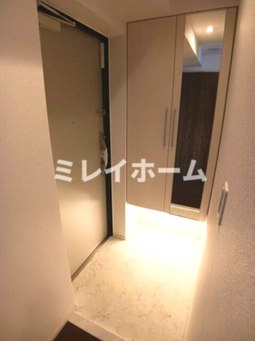 プレシャスの玄関