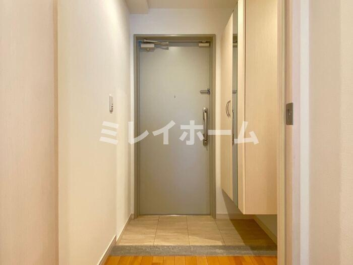 イーストグレイス品川の玄関