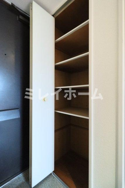 日神パレス平和島の玄関