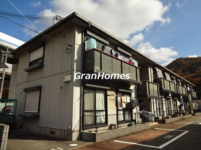 姫路市書写のハイツの外観