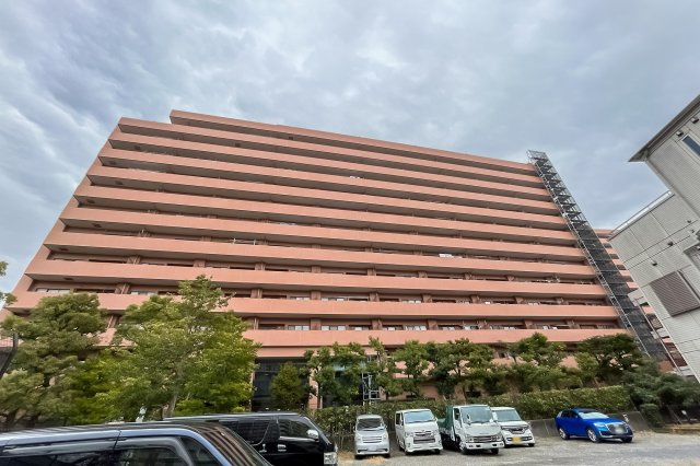 コスモ西大島グランステージの外観