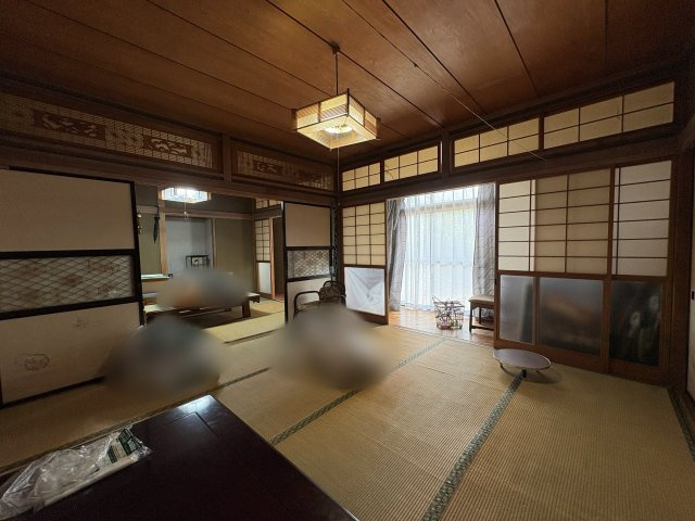 中古戸建・中古住宅　福島市町庭坂新町　庭坂小・吾妻中の和室|1階の続き和室♪床の間からの撮影になります