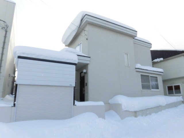 札幌市南区石山一条９丁目の一戸建て