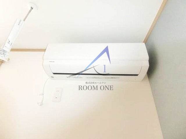 エアカーサ梅島の設備|エアコンです。