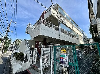 東山サンハイツの外観|お電話でお問い合わせを頂くとスムーズです♪